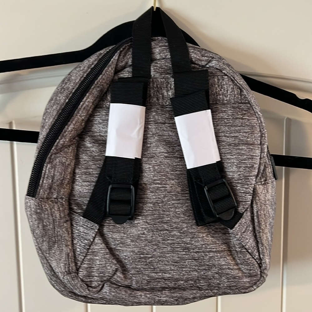 NWOT VS PINK Mini Ripstop Backpack - Picture 3 of 6